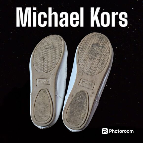 Michael Kors White Ankle Strap Flats Size 2 - Picture 3 of 3
